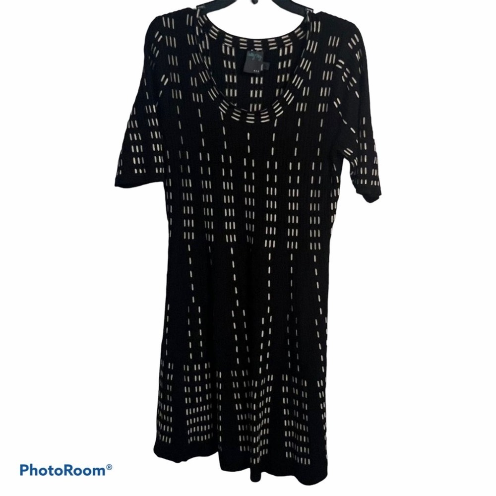 Gabby Skye Black Graphic Knit Dress L